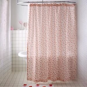 URBAN OUTFITTERS Home Sweetheart Ditsy Hearts Patterned Shower Curtain New!